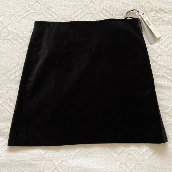 DKNYC Dresses & Skirts - NWT DKNYC Velvet Skirt